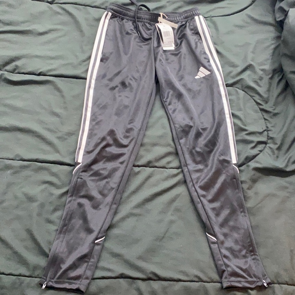 Adida sweats